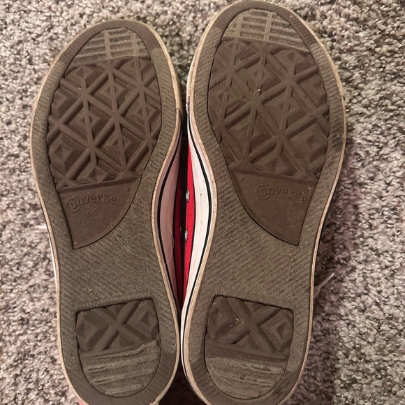 Women’s Red Converse - Picture 11 of 12